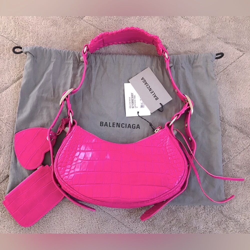 NEW🔥BALENCIAGA Extra Small Le Cagole Calfskin Shoulder Bag🔥 - Picture 10 of 16